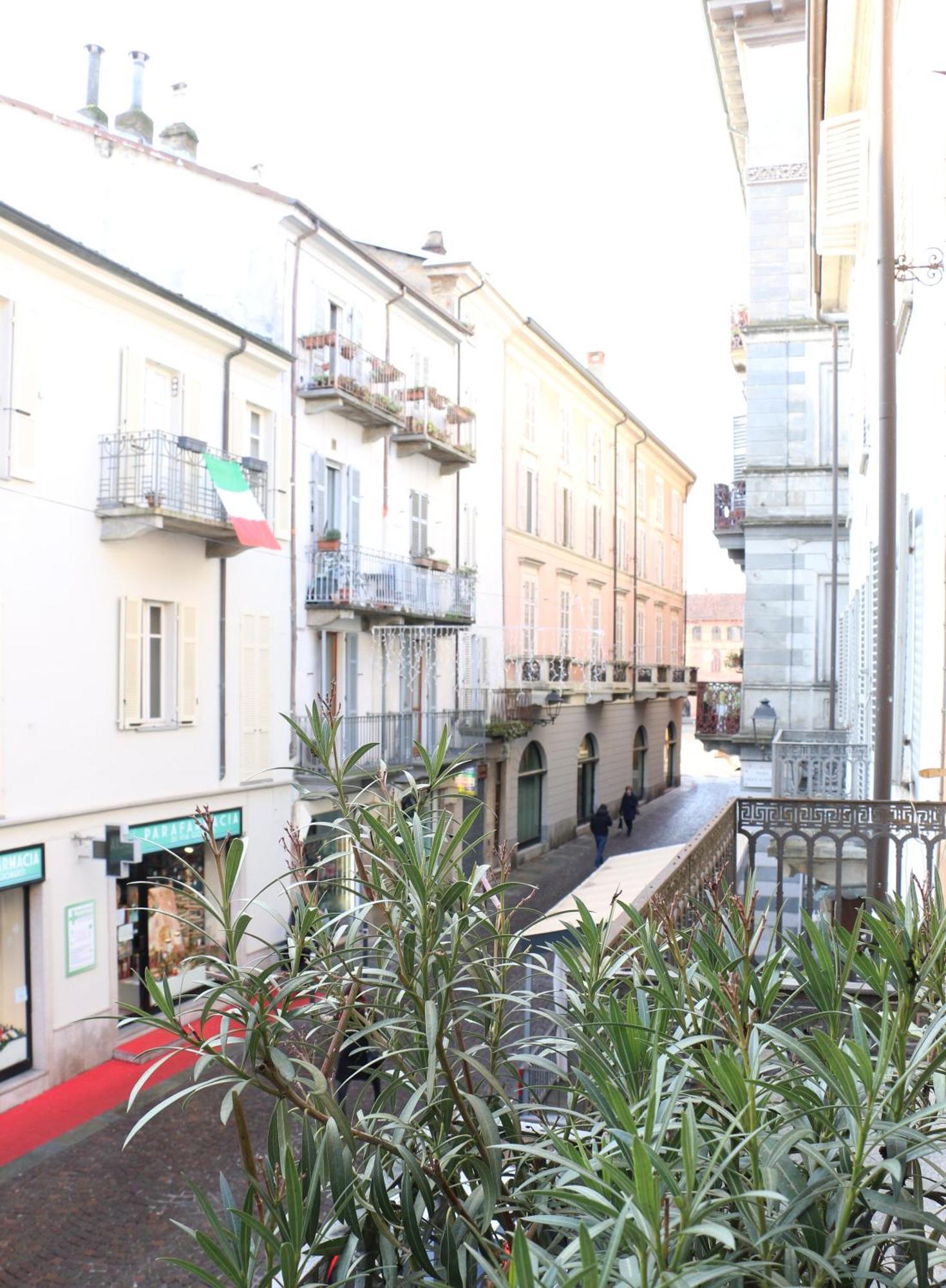 Ferienwohnung Le Melusine Vercelli Exterior foto